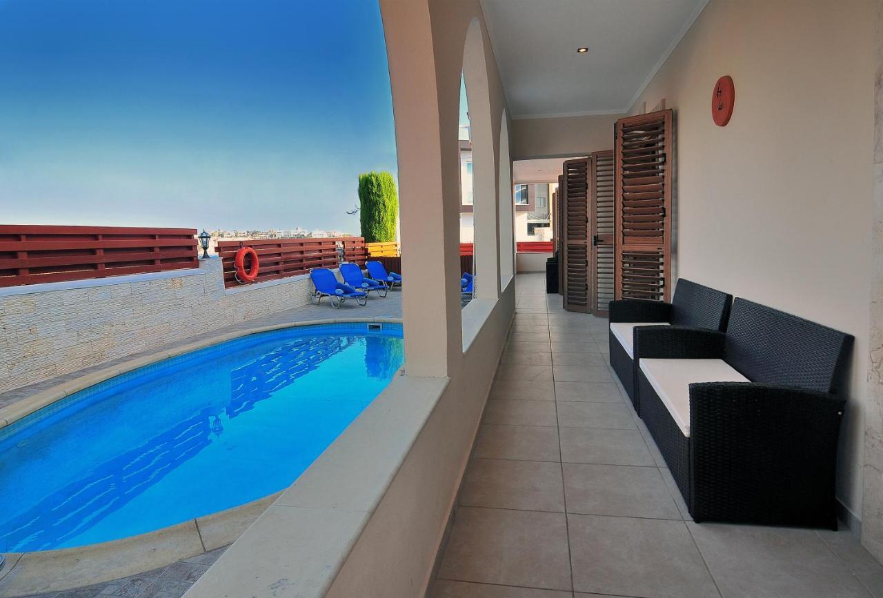 Chronas By Prestige Bookings Coral Bay Luaran gambar
